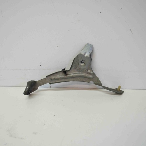 BMW 5 Touring E61 Kotflügelhalter vorne rechts 7161452 2.0 Diesel 130kw 11777099