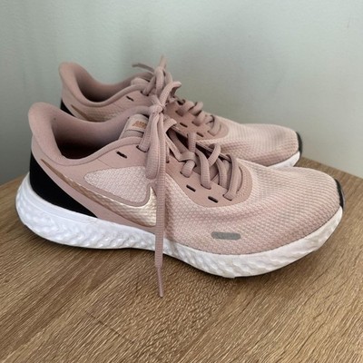Nike Women's Revolution 5 Running Sneakers from Finish Line size 6 Pink Rose