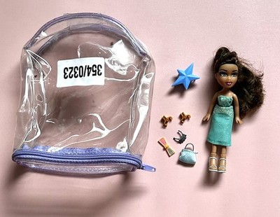   Bratz   2004 Vintage Lil Bratz Dance Floor Funk Puppe Talia & Zubehör 