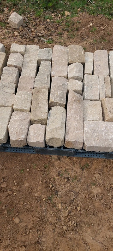 REJECT BUILDING STONE, Ideal for learning and projects BARGAIN.  - Image 2 of 4