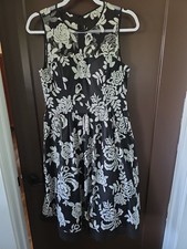 Eliza J Dress Sleeveless Lined Black Sz 8 Fit And Flare Party Black Tie 