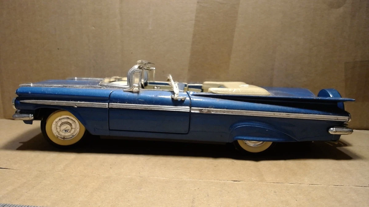 25+ Road Legends 1:18 Chevrolet Diecast Cars, Trucks & Vans for