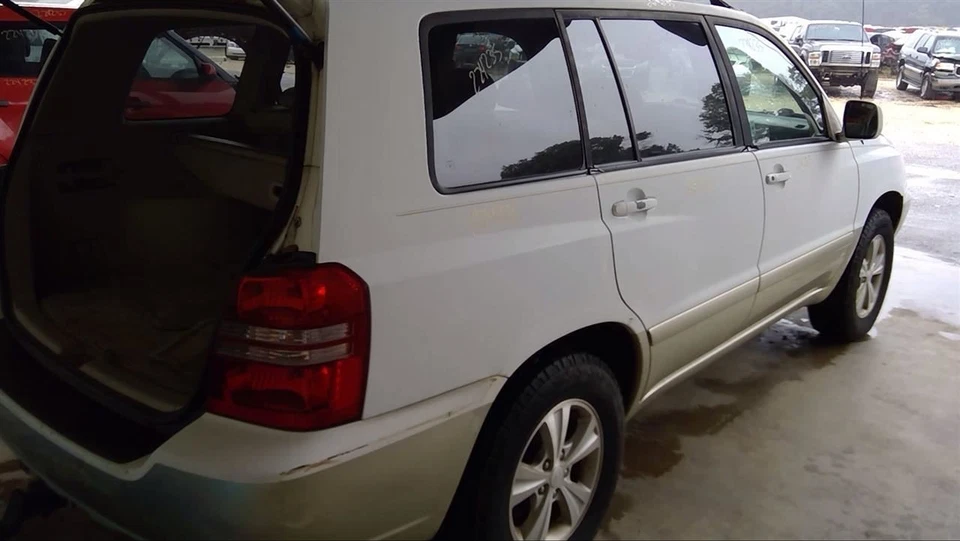 (LOCAL PICKUP ONLY) Rear Bumper Fits 01-03 HIGHLANDER 1167623 Foto 3 de 4