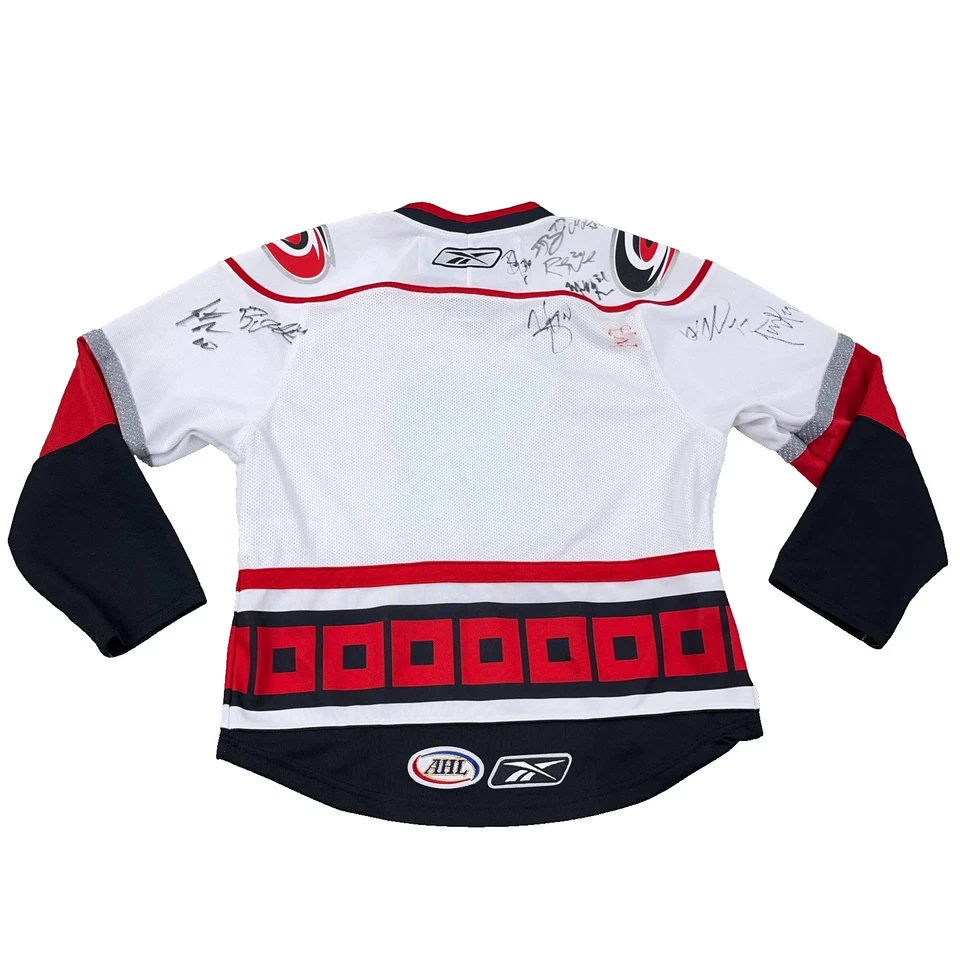 Camiseta vintage Charlotte Checkers jóvenes niños pequeña blanca firmada autografiada Foto 2 de 4