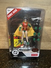 McFARLANE TOYS DC DIRECT PAGE PUNCHERS ROBIN RED PLATINUM IN HAND