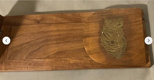 Vintage Teak Extending/Sliding Book Shelf with Brass Cat Inlay Size 33cm To 51cm - Picture 5 of 9