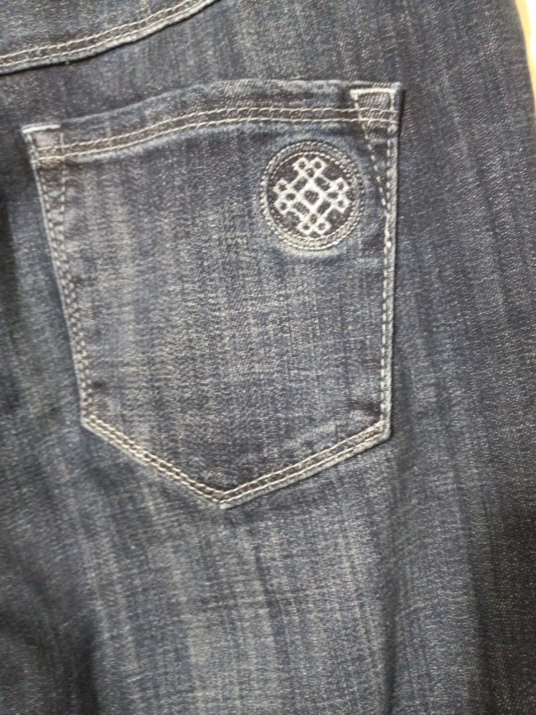 Laurie Felt Classic Denim Embellished Boyfriend Jeans Vital Stretch