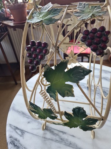 Sehr schönes rundes Weinregal aus Metall für 7 Flaschen Weinhalter ,nie benutzt - Bild 3 von 5