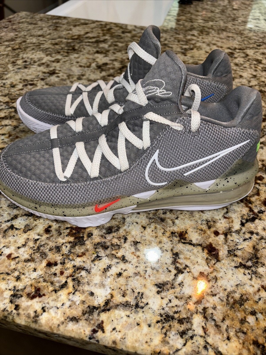 Nike Lebron 17 Low CD5007-004 Basketball Sneakers Size