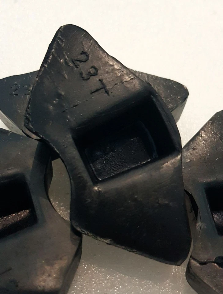 YAMAHA AS2 AG100 DT100 L5 LS2 RS100 U7E V80 YB100 YAS1C RUBBER DAMPER REAR WHEEL - Image 3 of 4