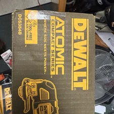 Dewalt DCS354B Oscillating Multi-Tool