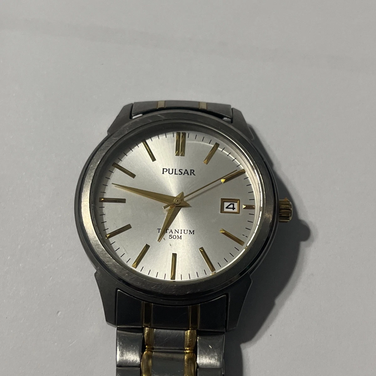 VTG Pulsar Watch Women 32MM Black Dial Date Titanium Bracelet Band 5.5\