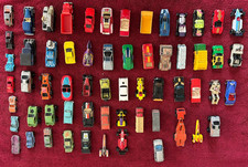 Huge Lot of 61 Vintage Diecast Cars 1970s 1980s Hot Wheels Matchbox Restoration