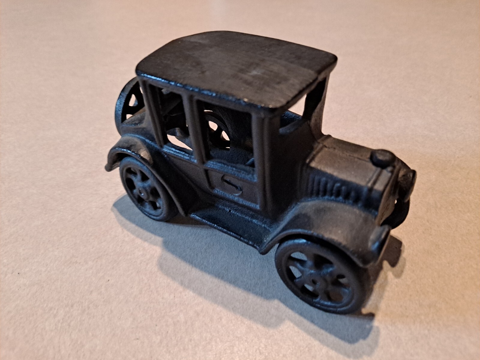 Vintage Toy: Cast Iron: Old Black Car: See Photos: 5 1/4 Inches Long | eBay