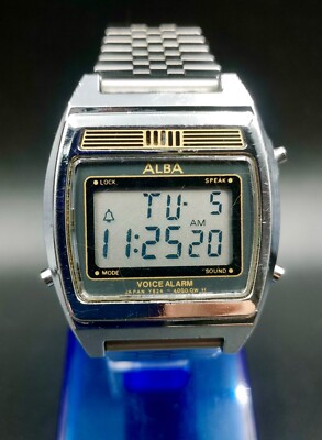 Vintage ALBA Voice Alarm Digital Unisex watch. Y824-4000. Speak