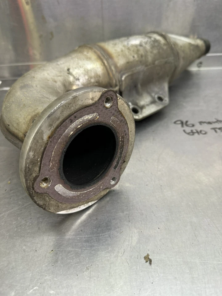 96 TIGERSHARK MONTE CARLO 640 EXPANSION CHAMBER EXHAUST PIPE 0712-217 3008-398 - Imagem 2 de 4