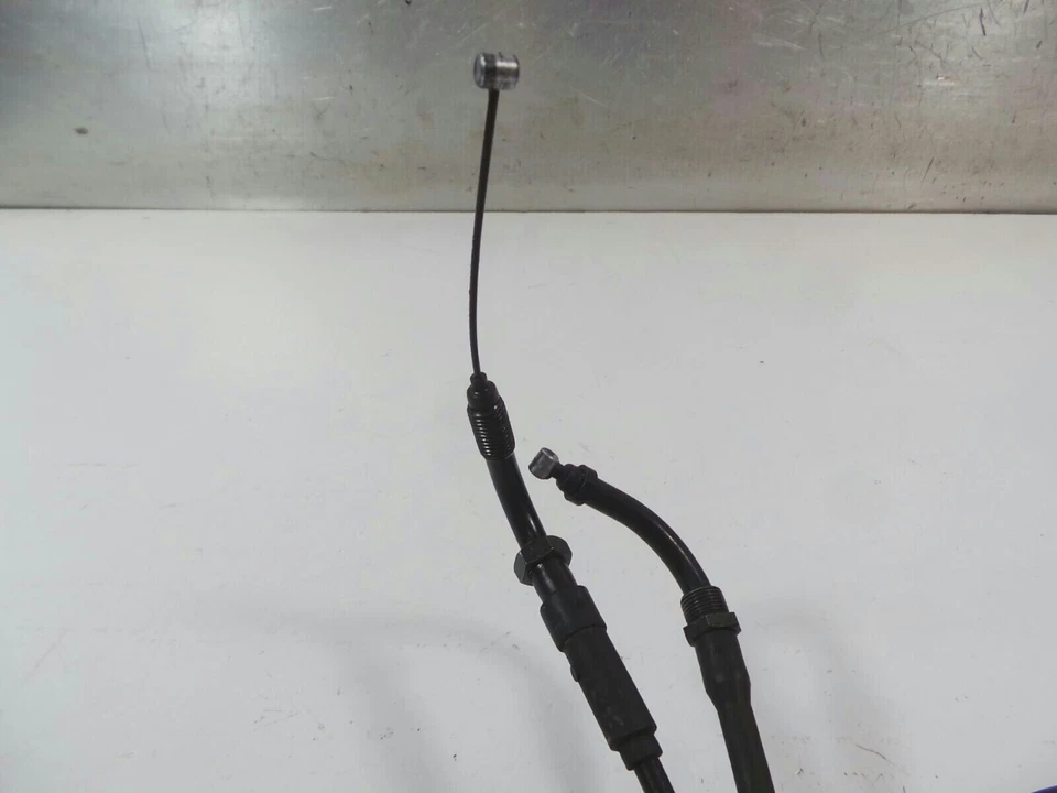 2009 HONDA SILVER WING 600 Throttle Cables - Image 4 of 4