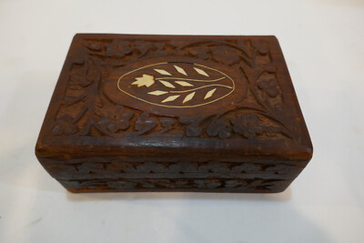 Vintage Hand   Carved  all Over  TREASURE or Trinket Chest Wood Box