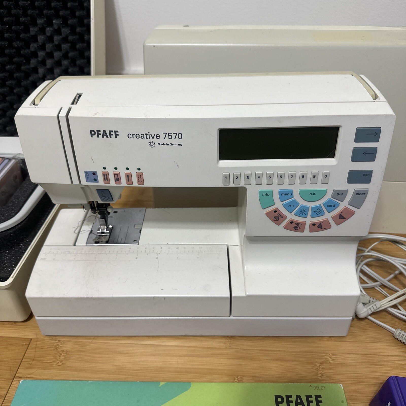 Pfaff Creative 7570 Sewing Machine Embroidery Unit and TONS of Extras