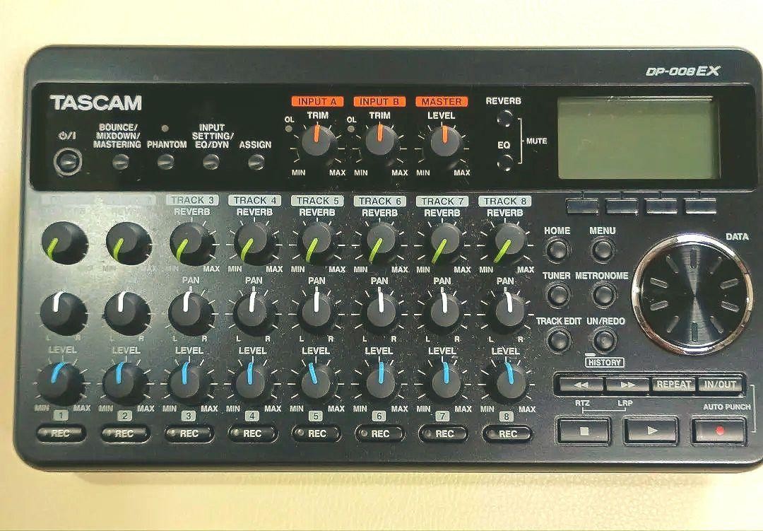 TASCAM　DP-008EX DP-008EX | 8-track Digital Pocketstudio | TASCAM - United States