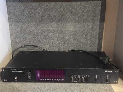 Real Time Spectrum Analyzer SA-909p 