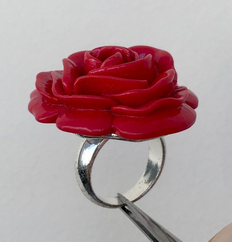 Summer Ring Lucite Acrylic Plastic Ring Red Rose Ring Size 6 ( 16.5 mm) - Picture 13 of 23