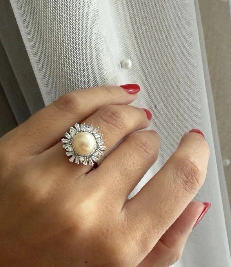 Anillo de plata de ley con perlas de agua dulce de tamaño variable Foto 3 de 4