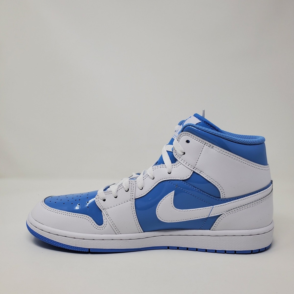 Nike Air Jordan 1 Mid SE White Legend Blue Basketball FZ2142-114