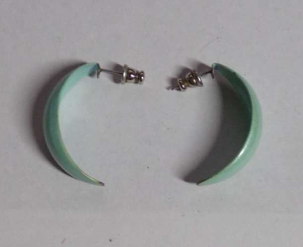 Vintage Seafoam & Silver Tone Crescents Dangle Pierced Earrings