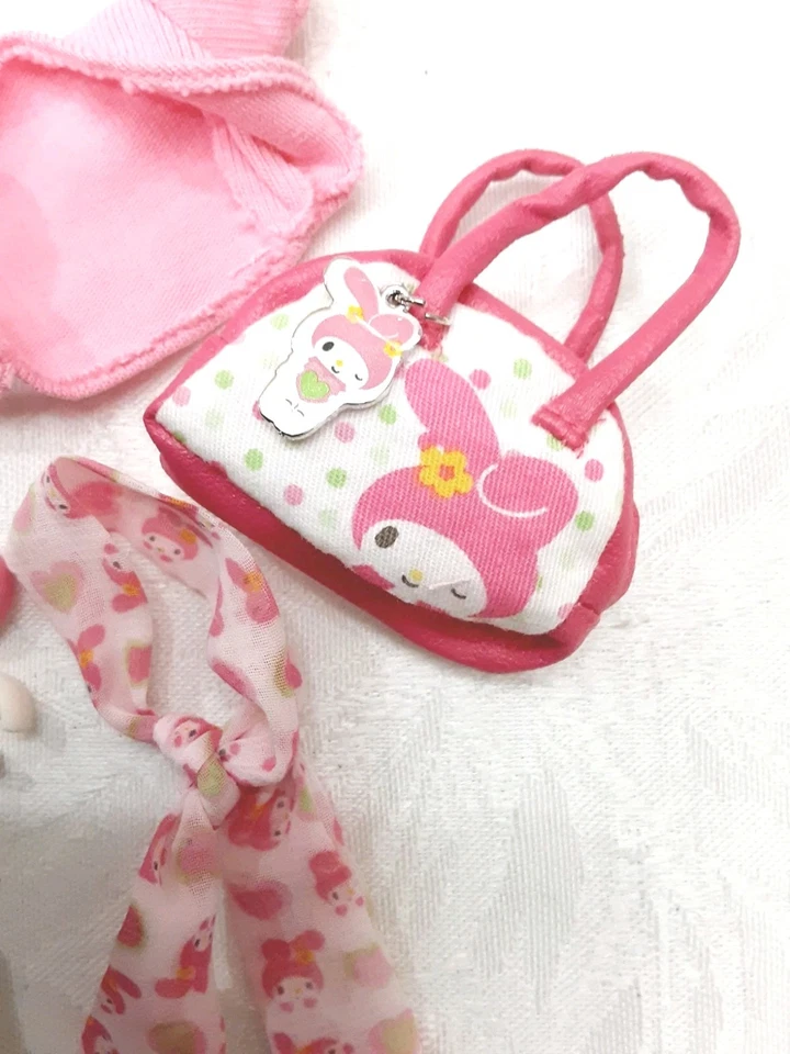 Roupa de boneca Barbie colecionadora Sanrio My Melody 2007  - Imagem 4 de 4