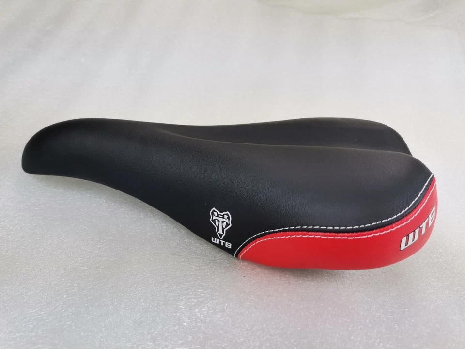 NUEVO STOCK ANTIGUO WTB PURE V SILLÍN ASIENTO NEGRO MTB BICICLETA URBANA ROJO NEGRO Foto 2 de 4