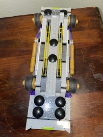 LEGO Batman Movie The Joker's Notorious Low Rider #70906 Incomplete