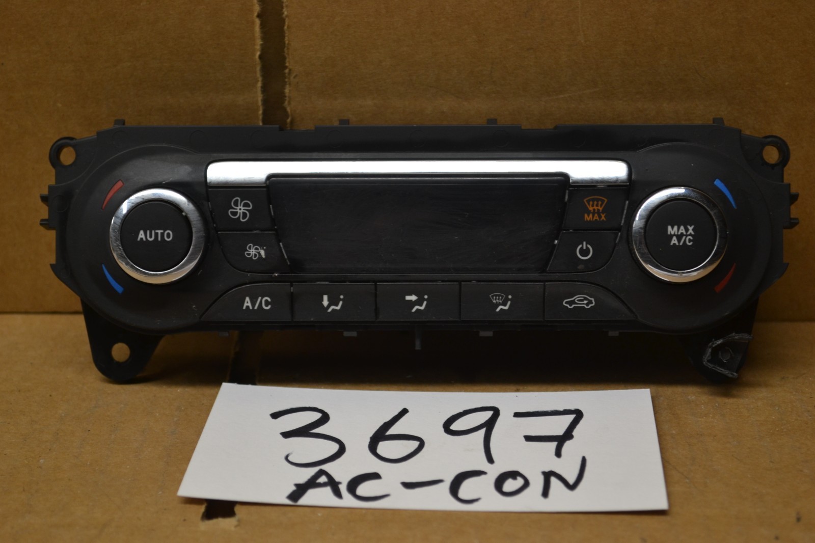 2013 2014 Ford Focus AC and Heater Control Used Stock #3697-AC 