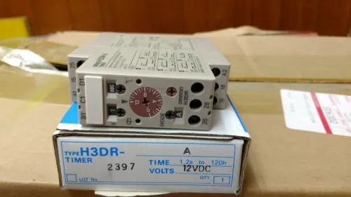 Omron H3DR-A Time Delay Relay 1.2s to 120h 12VDC UIC p/n 46947401 **NEW**