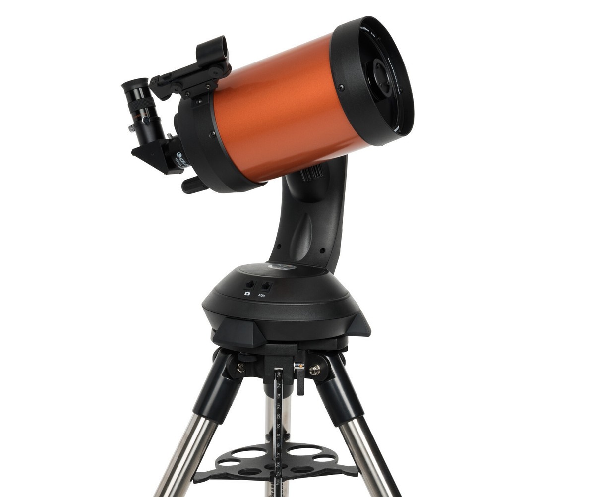 Celestron Selling Telescopes Celestron NexStar 5SE 10 Telescope