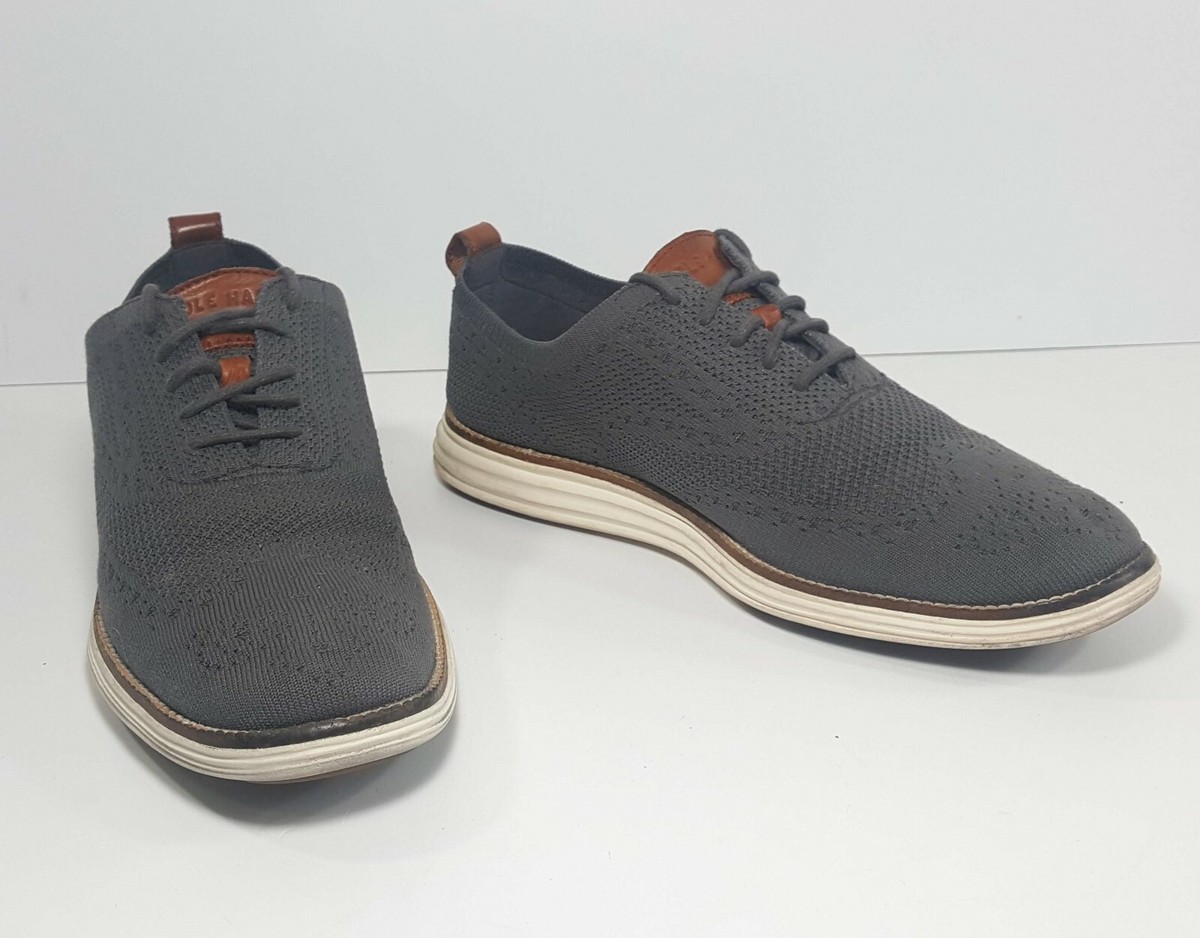 Cole Haan Men display picture 2