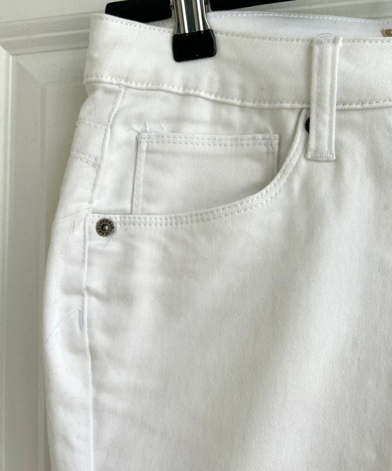 Pantalones Cortos Hybrid & Company Juniors 7 Bermudas Y2K Retro Elastizados Blanco Denim Foto 3 de 4