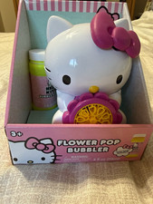 Hello Kitty Flower Pop Bubbler Bubble Toy w/ 4 fl oz Solution, MPN 570971