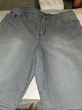 gloria vanderbilt bermuda shorts Size14 Blue  White Stripes