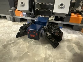 LEGO Minecraft: The End Portal (21124)