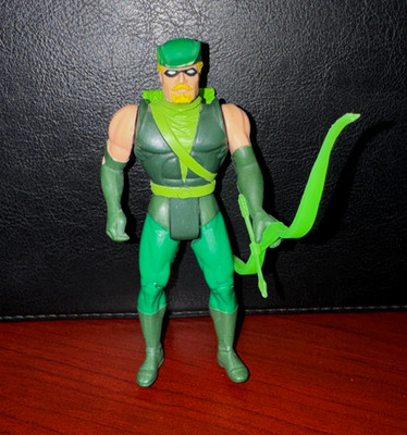 GREEN ARROW Super Powers 1985 Kenner DC Vintage Action Figure with Bow and Arrow