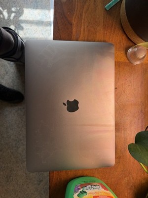 MacBook Pro air 13 Inch( 2017) (1 Year Warranty Included)