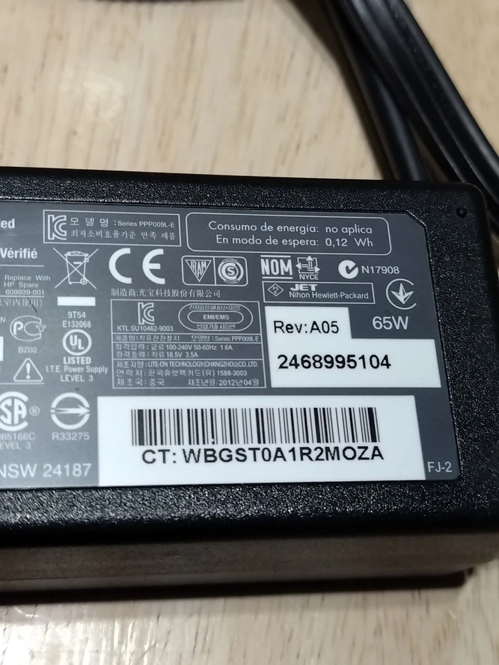 HP N17908 AC Adapter 65W Input 100-240v Output 18.5v Power Supply Charge See Pic - Image 3 of 4