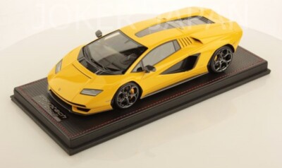 MR Collection 1/18 Lamborghini Countach LPI 800-4 Giallo Yellow