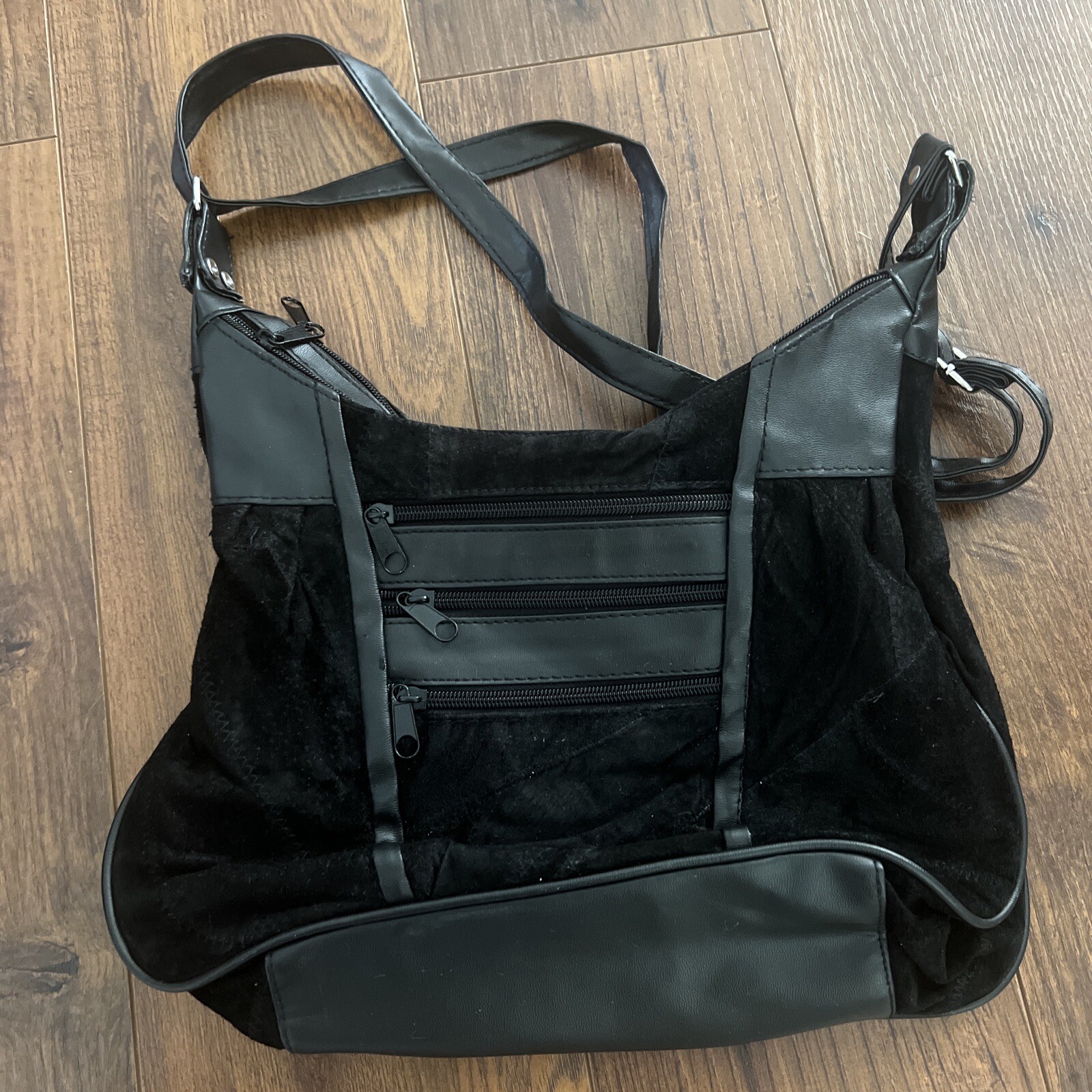 Vintage/Baggallini Black Zip Travel Shoulder Crossbody Bag Purse eBay