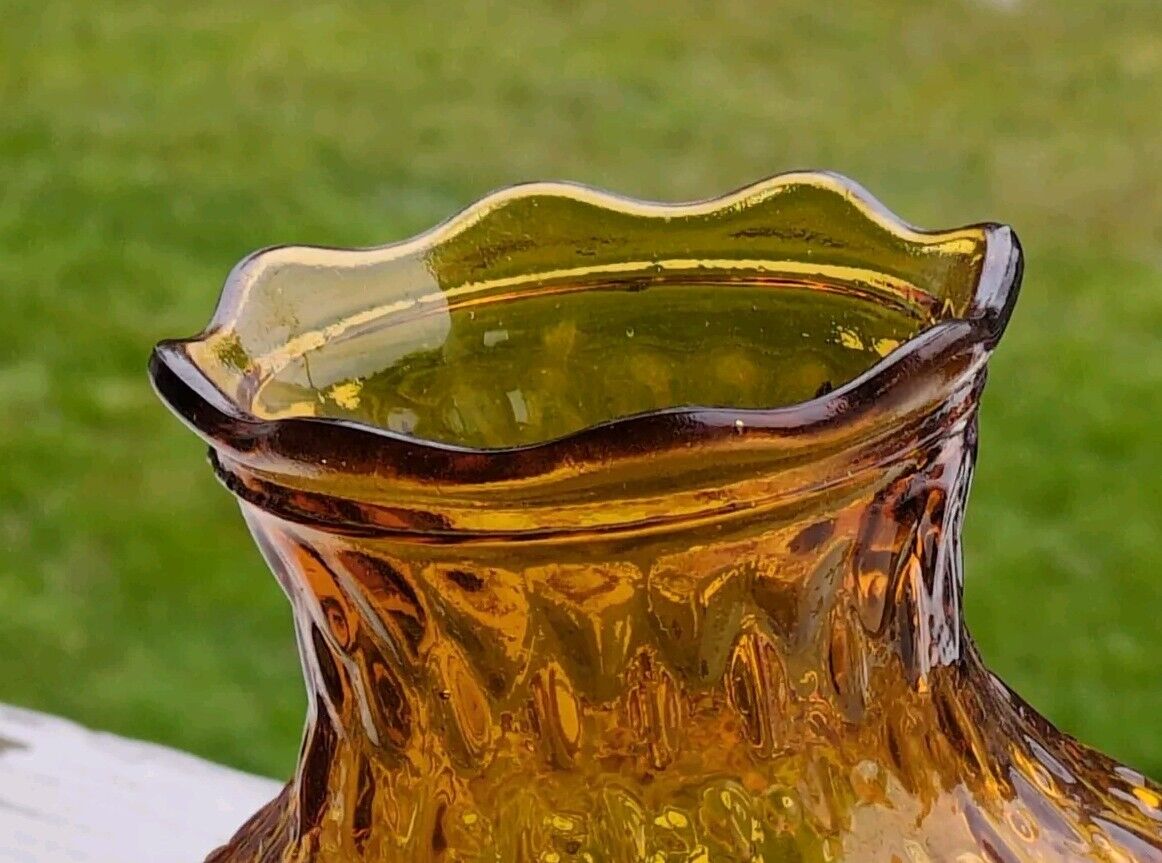 Vintage Amber Glass Diamond Quilted Pattern Oil Lamp Shades Vintage Amber Glass Diamond Quilted Pattern Oil Lamp Shades
