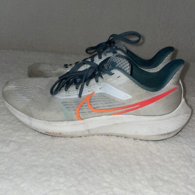 Size 10.5 - Nike Air Zoom Pegasus 39 Gray