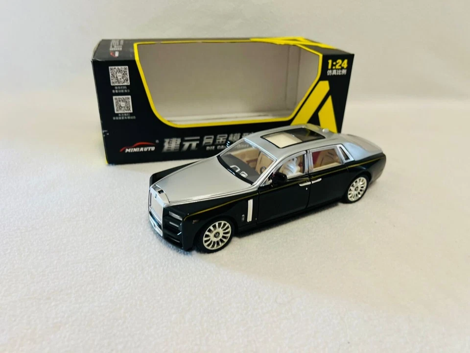 1:24 Rolls-Royce Phantom Car Alloy Model Diecast  Model Collection Kids Gift - Image 2 of 4