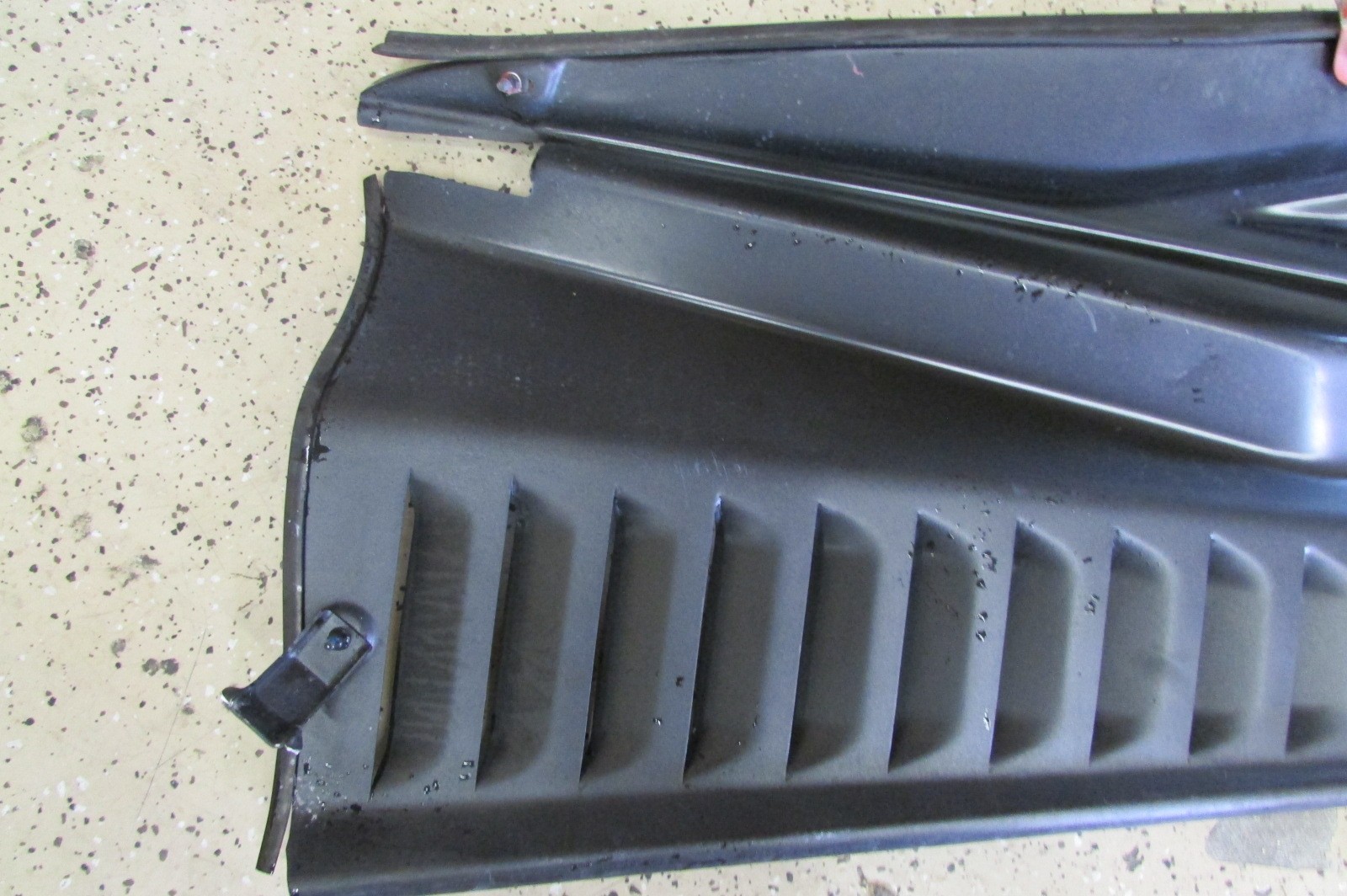 Ferrari 458 Italia Coupe, Left Rear Engine Bay Panel, Damaged, Used P/N 82904900