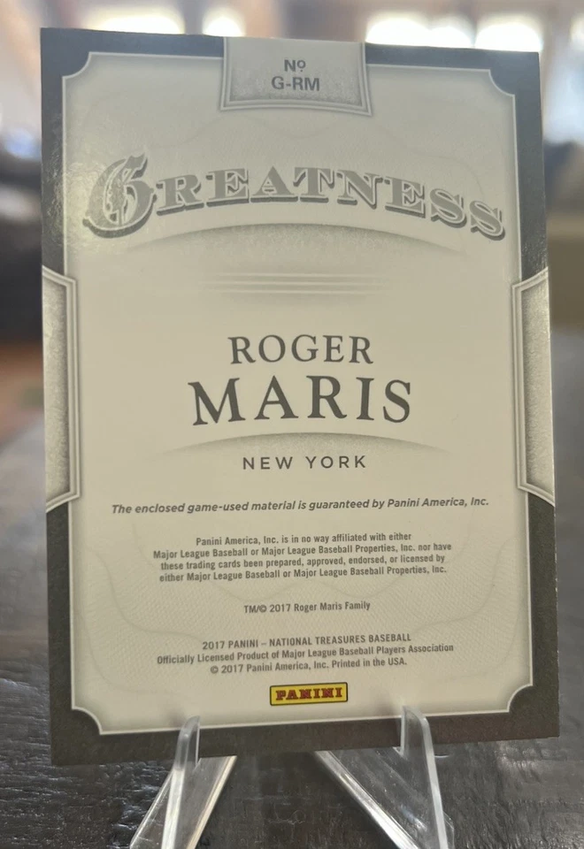 2017 Panini National Treasures - Greatness Roger Maris #G-RM Holo Gold /25 (MEM) - Imagem 2 de 2